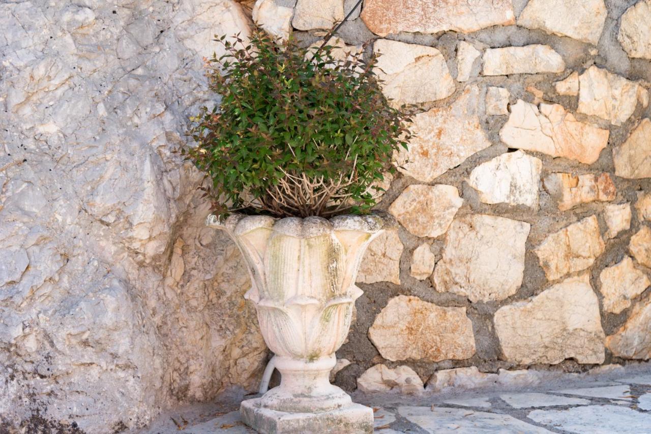 Asteria Villas Spartokhórion エクステリア 写真